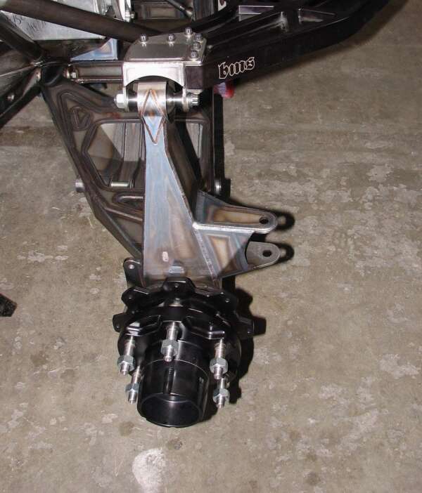 Front TT 2.5 Race Hubs 5